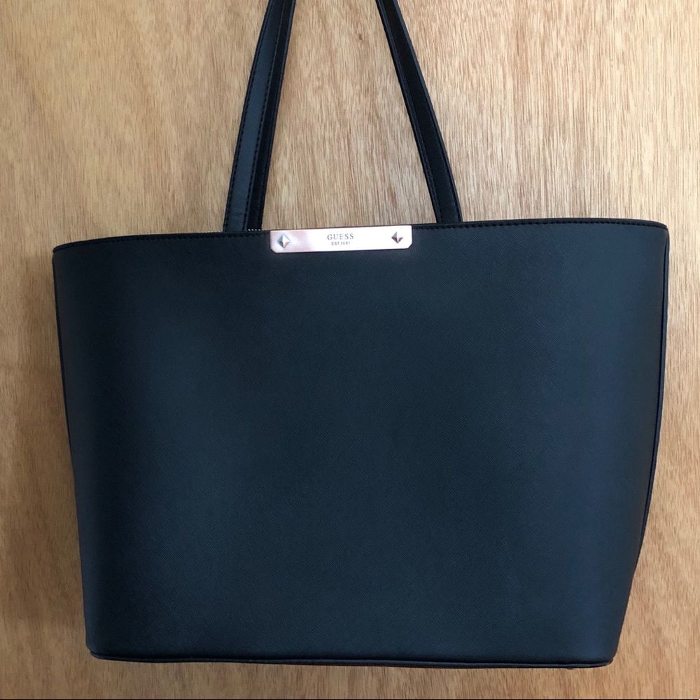 Guess Tote